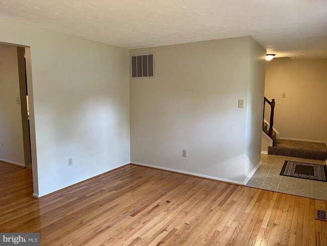 Building Photo - 12205 Parkstream Terrace
