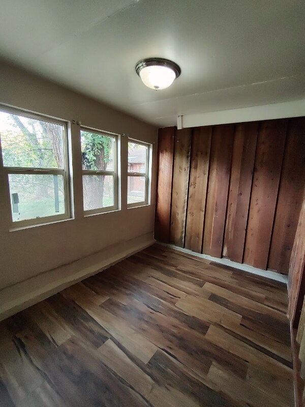 Building Photo - 723 N Shields St