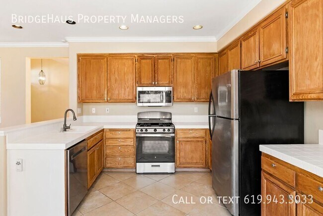 Building Photo - 958 Mendocino Dr