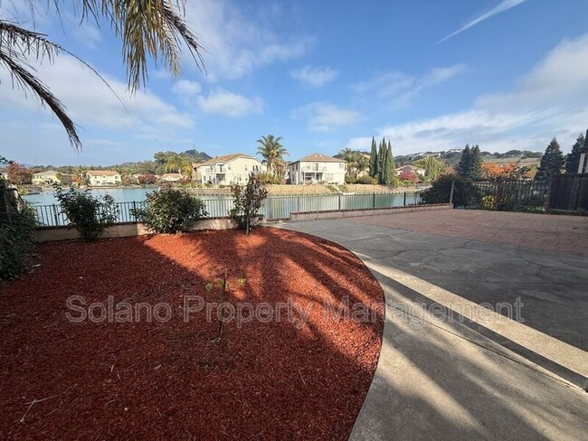 Building Photo - 5130 Tawny Lake Pl