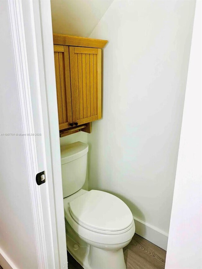 Building Photo - 821 SW 2nd St