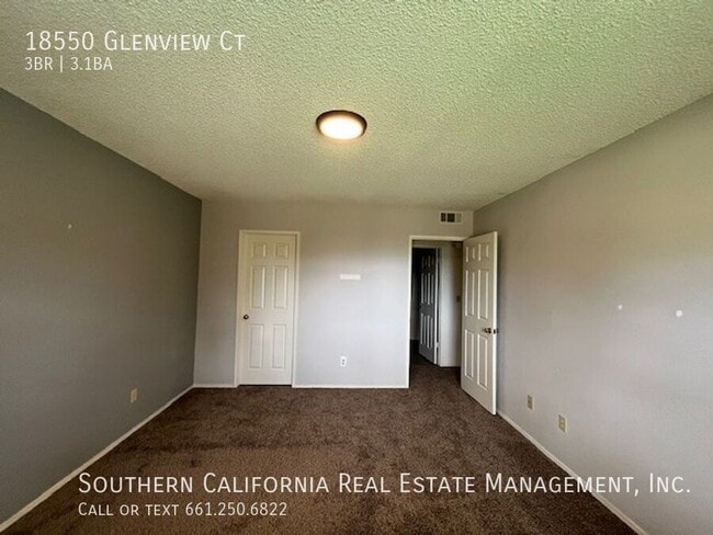 Building Photo - 18550 Glenview Ct