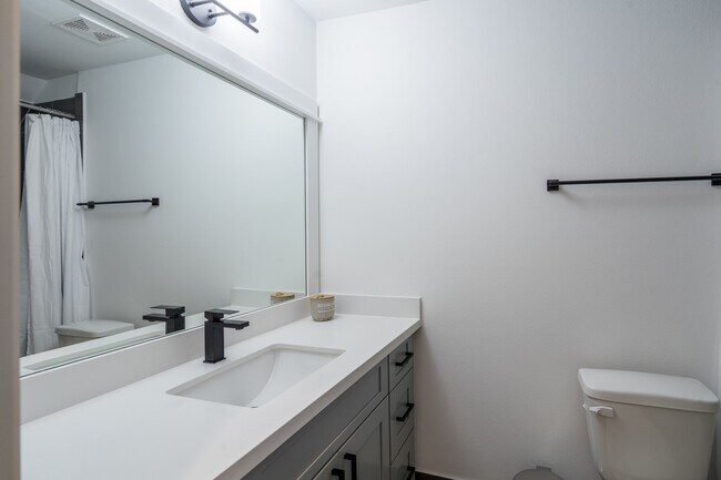 Building Photo - 8324 Springwood Cyn Ln