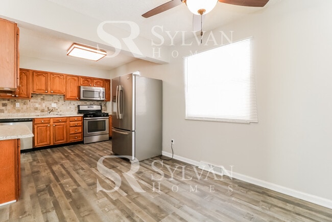Building Photo - The Lifestyle You Deserve.