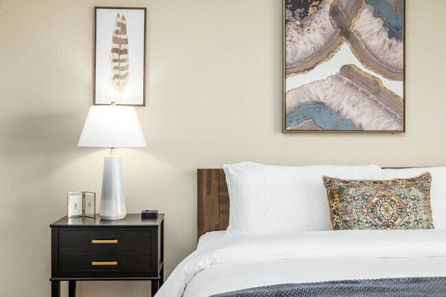 Building Photo - 6226 Oonas Way