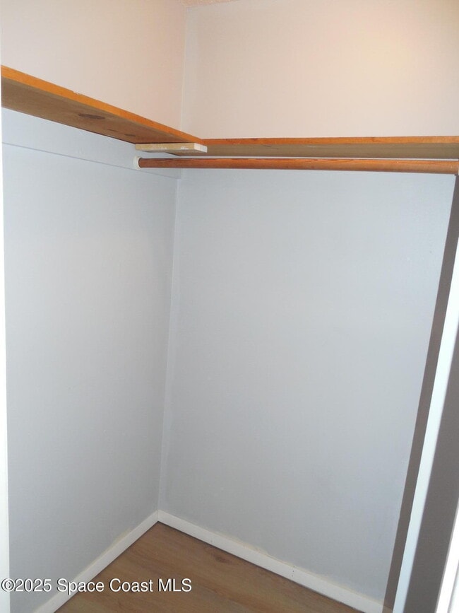 Building Photo - 345 Ocean View Ln