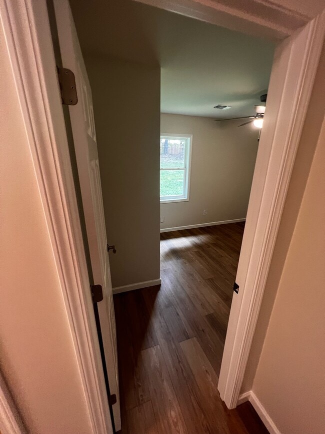 Building Photo - 3025 Barrett Ct