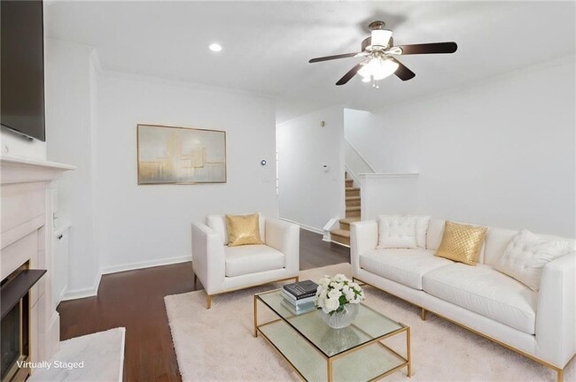 Building Photo - 2915 Greyhawk Ln