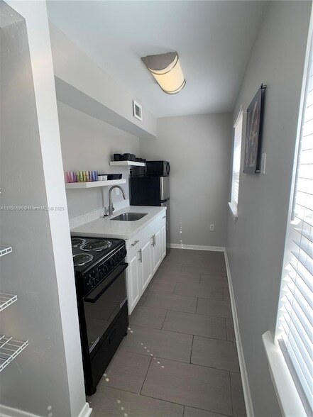 Building Photo - 1308 Drexel Ave