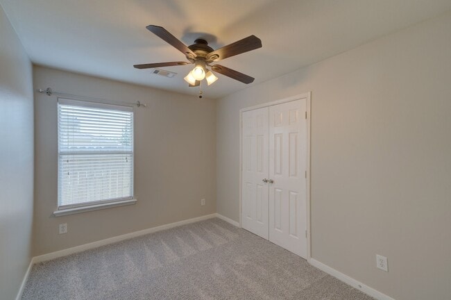 Building Photo - 29003 W Pecos River Ct