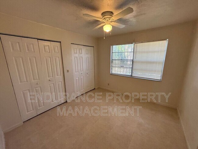 Building Photo - 1489 Silver Beach Rd