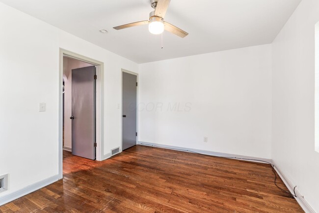 Building Photo - 57 N Burgess Ave