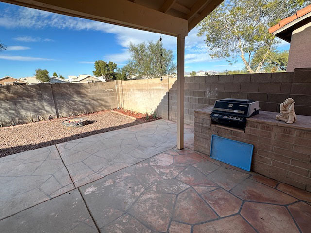 BBQ area - 7200 W Yarbough Dr