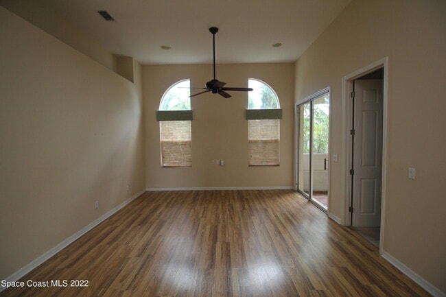 Building Photo - 4411 Portage Trail