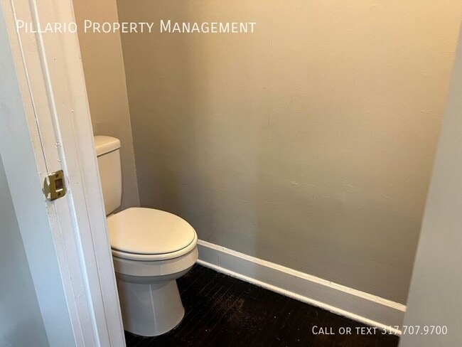 Building Photo - 4515 N College Ave