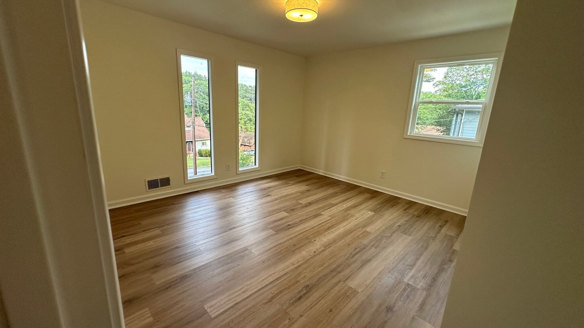 Building Photo - 6415 El Caudillo Ct