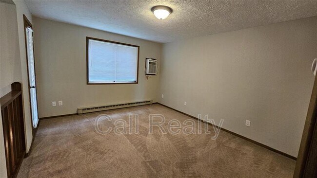 Building Photo - 11408 E 29th Ave