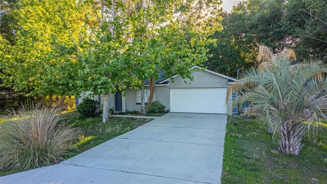 Building Photo - 4395 NE 33rd Ave