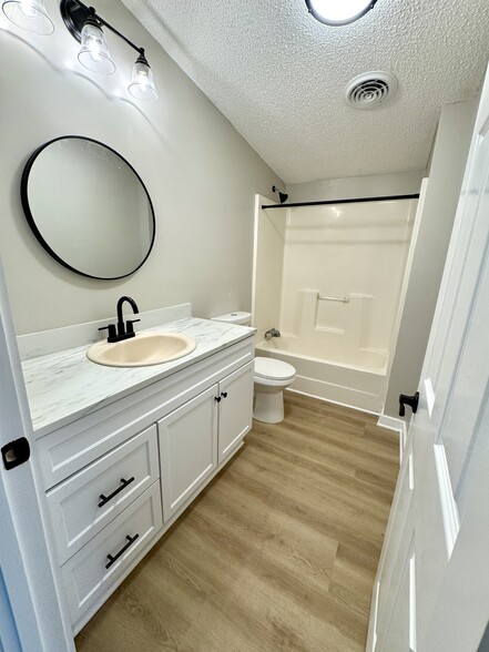 2nd Bathroom - 525 Horsefly Rd