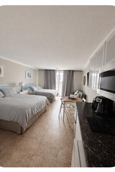 Building Photo - 19201 Collins Ave