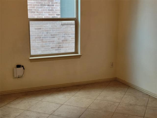 Building Photo - 508 Hummingbird Dr