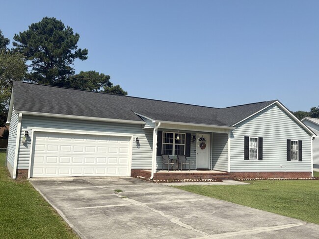 Building Photo - 105 Fodder Dr
