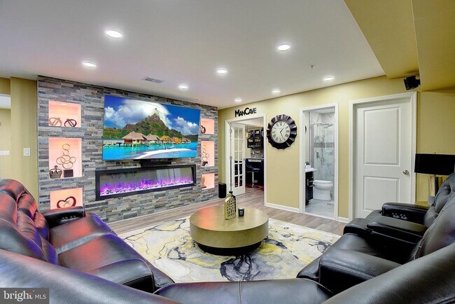 Building Photo - 11263 Penzance Ln