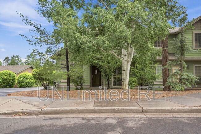 Building Photo - 3272 S Litzler Dr