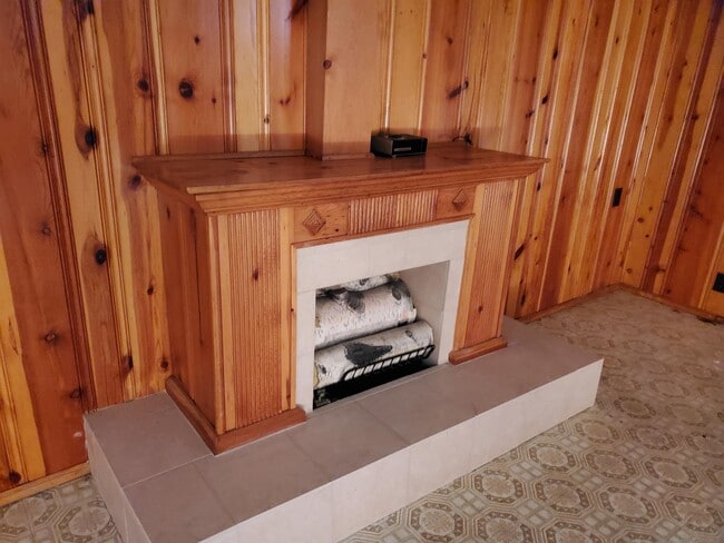 Building Photo - 3914 McKinley St