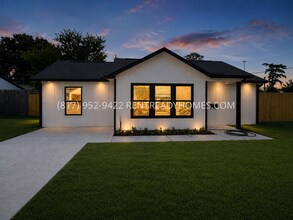 Building Photo - 4919 Dickens Rd