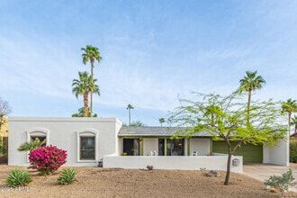Building Photo - 2542 E Cochise Rd
