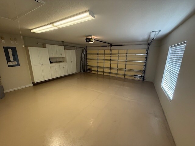 Building Photo - 11629 Garessio Ln