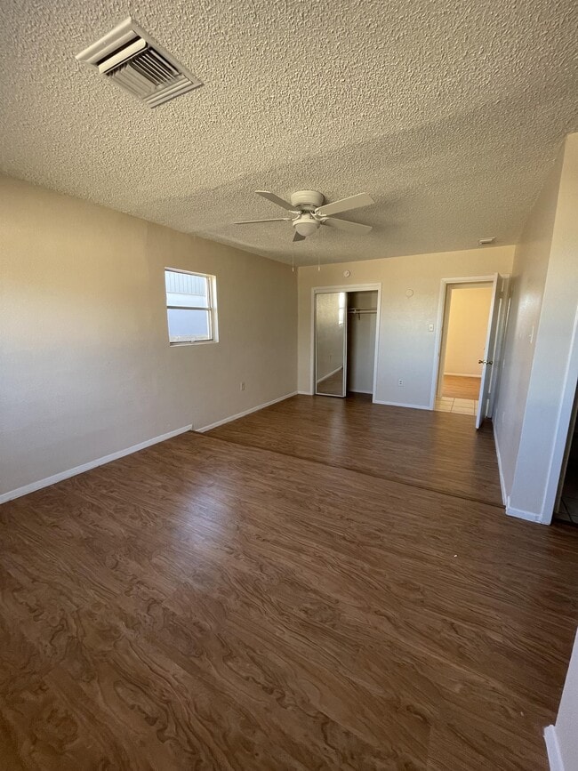 Building Photo - 4917 Ajax Ct