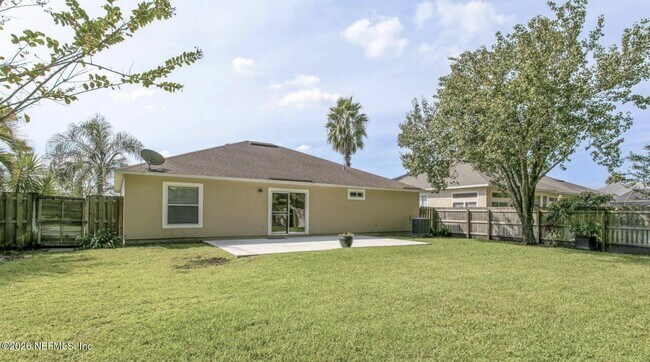 Building Photo - 13031 Chets Creek Dr N