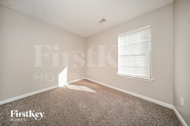 Building Photo - 6496 Snowden Dr