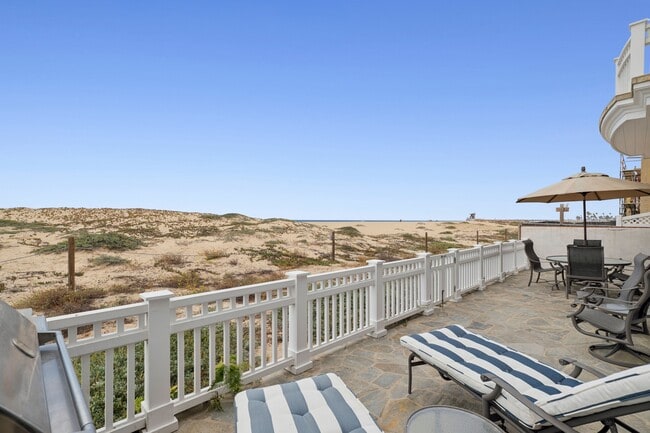 Building Photo - 1550 E Oceanfront