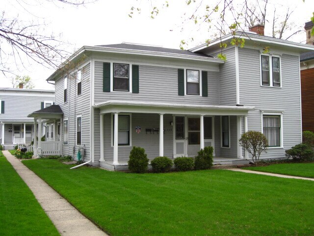 Building Photo - 223 Prospect Ave NE