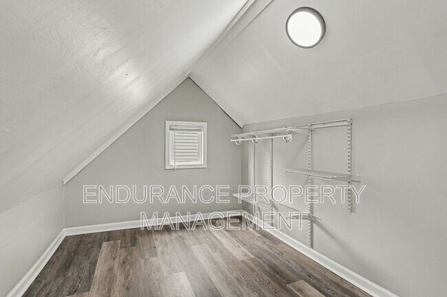 Building Photo - 1780 Academy Pl