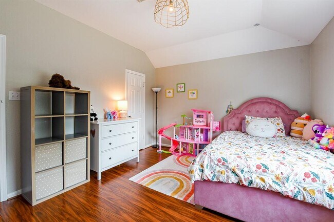 Building Photo - 20815 Winlock Trace Dr