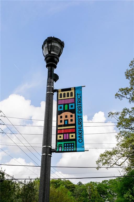 Building Photo - 936 East Lake Dr