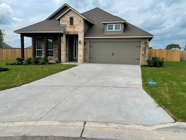 Primary Photo - 5755 Redfish Ct