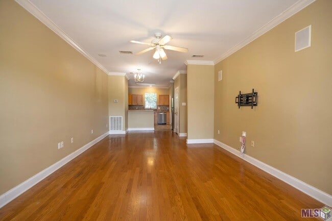Building Photo - 1500 Brightside Dr