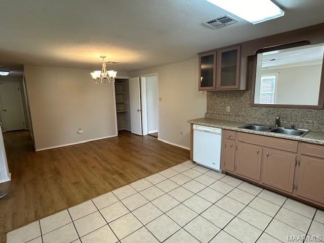 Building Photo - 212 Juniper Ct