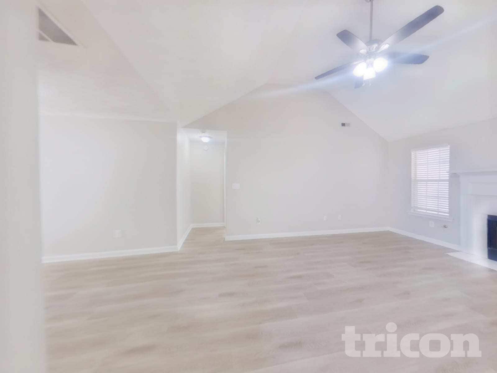 Building Photo - 162 Willow Springs Ln
