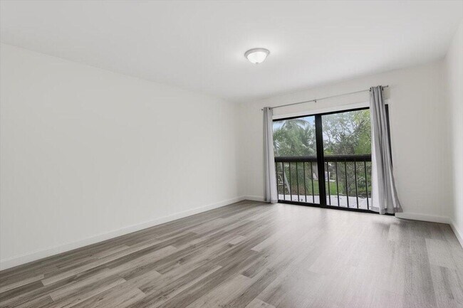 Building Photo - 9240 NW 14th St