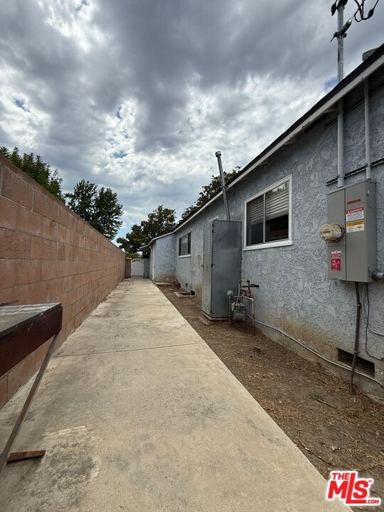 Building Photo - 15133 Blackhawk St