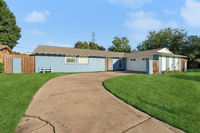 Building Photo - 15641 Terrace Lawn Cir