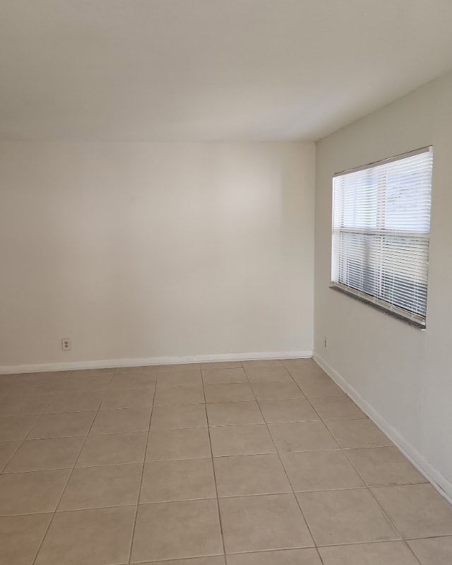 Building Photo - 312 Tuscany Ln