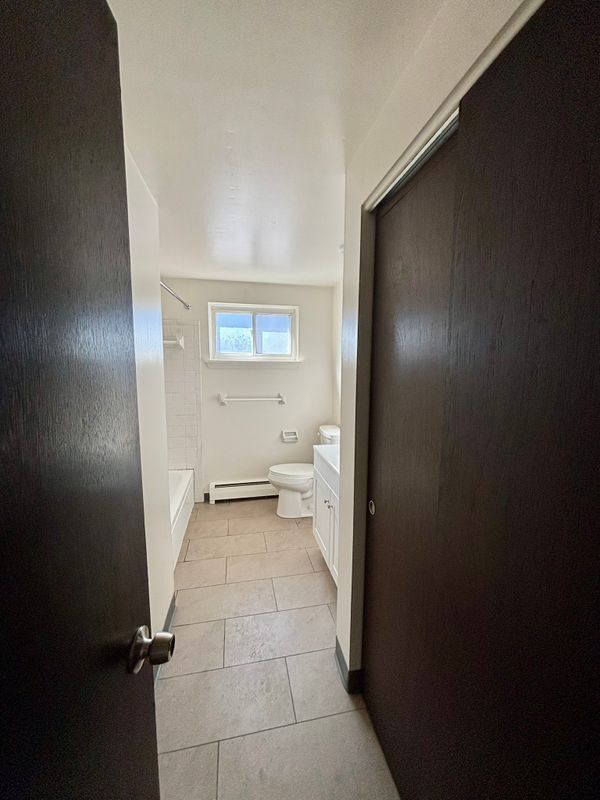 Building Photo - 21 Losson Garden Dr