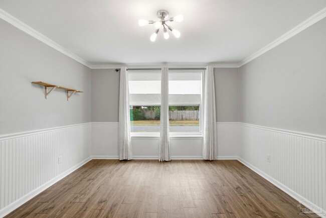 Building Photo - 3750 Martin St